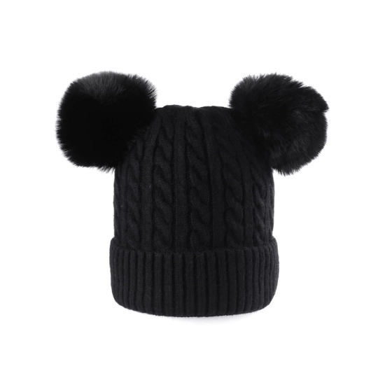 Dámska / dievčenská zimná čiapka s brmbolcami Emi Ross - 1 ks | Mimib