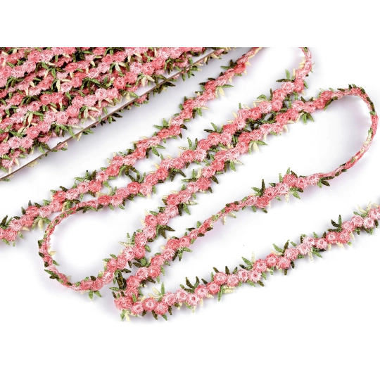 Vyšívaný prámik s 3D kvetmi šírka 20 mm - 13.5 m | Mimib