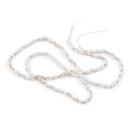 Sklenené korálky brúsené ohňovky 2 mm s AB efektom, na šnúrke - 1 sáčok | Mimib