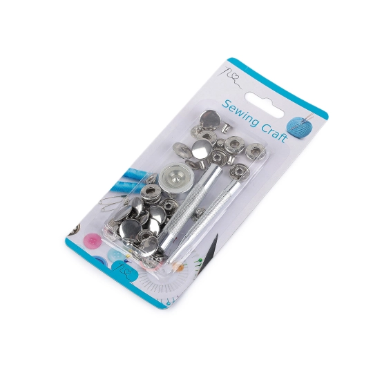 Gombík stláčací Ø15 mm na stredne hrubé látky, s ručným kovovým aplikátorom - 1 sada | Mimib