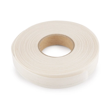 rašlové a tkané textílie a výstuhy