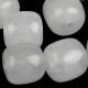 Achát biely syntetický minerál zaoblené kocky 8 mm24 - 24ks