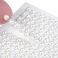 Samolepiace perly na lepiacom prúžku Ø4 mm1 - 1kar.